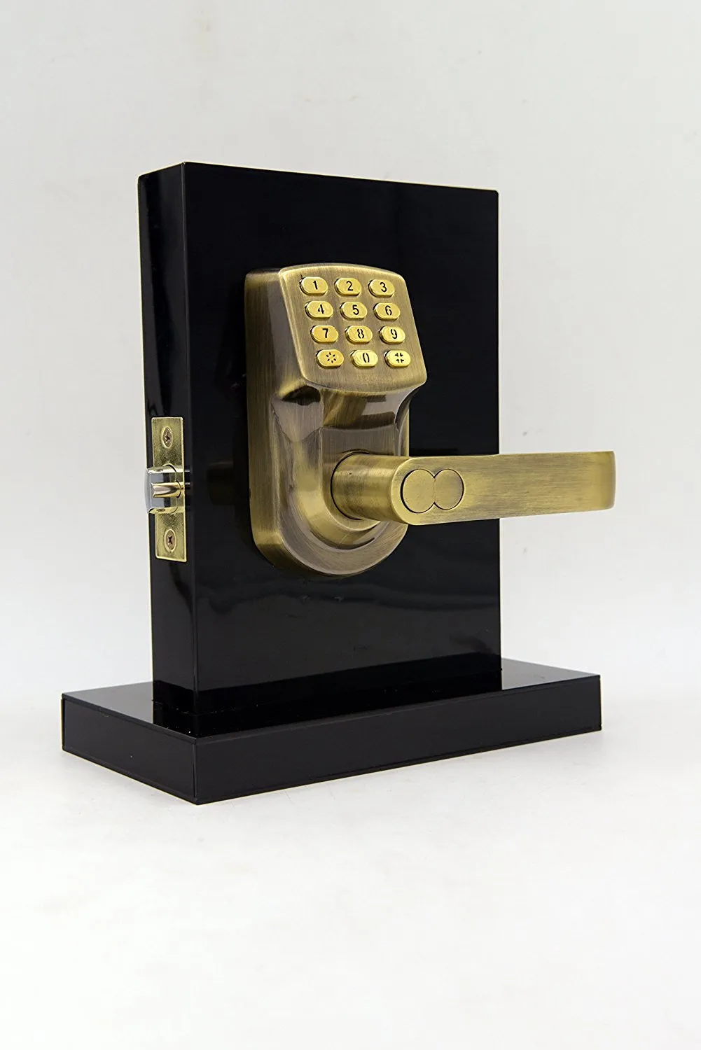 NETBOLT KEYLESS LOCK SYSTEM: Smartphone Connected Keyless Entry